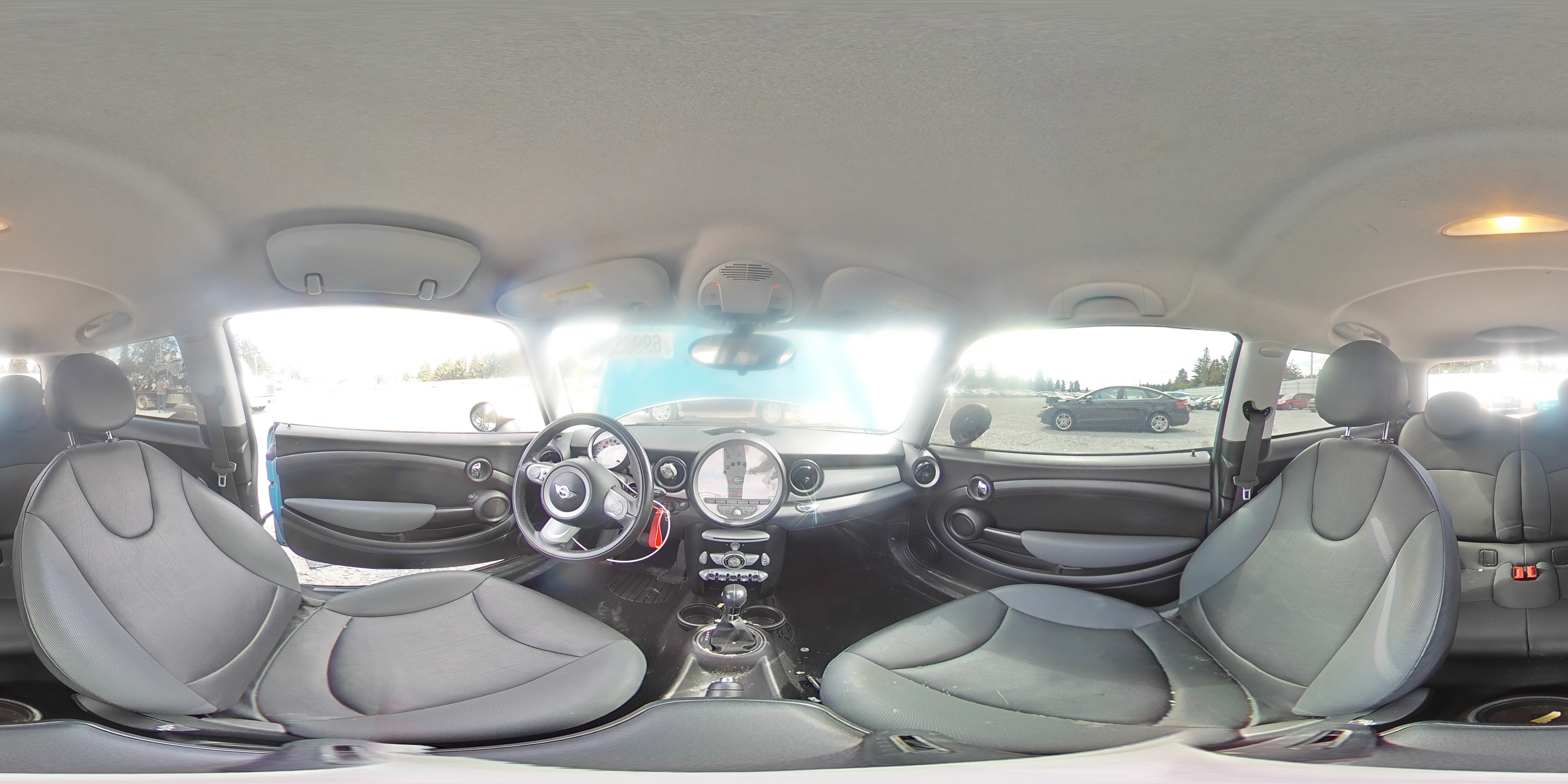 2010 MINI Cooper - Image 13