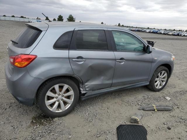 Паркетники MITSUBISHI OUTLANDER 2014 Сірий