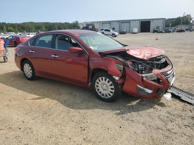 Sedans NISSAN ALTIMA 2013 Red