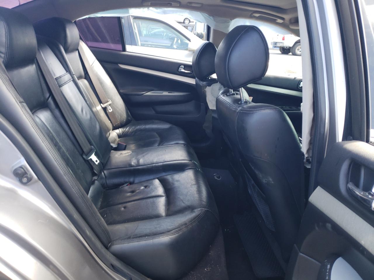2007 Infiniti G - Image 10