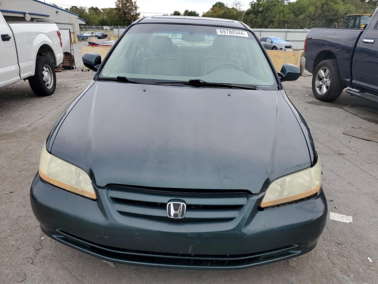 1HGCG16532A078689 2002 Honda Accord Ex