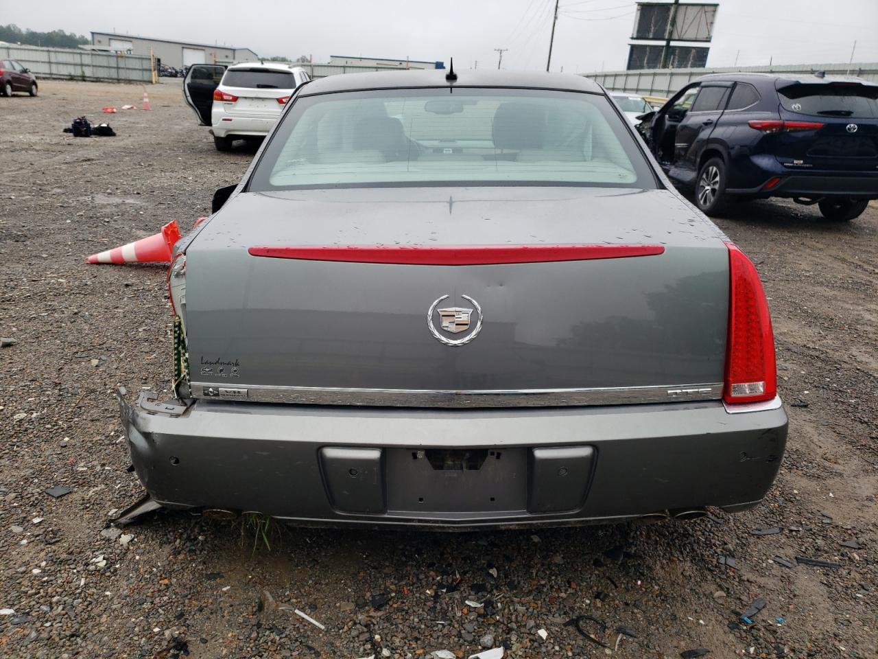 2008 Cadillac Dts VIN: 1G6KD57Y68U151258 Lot: 73412954