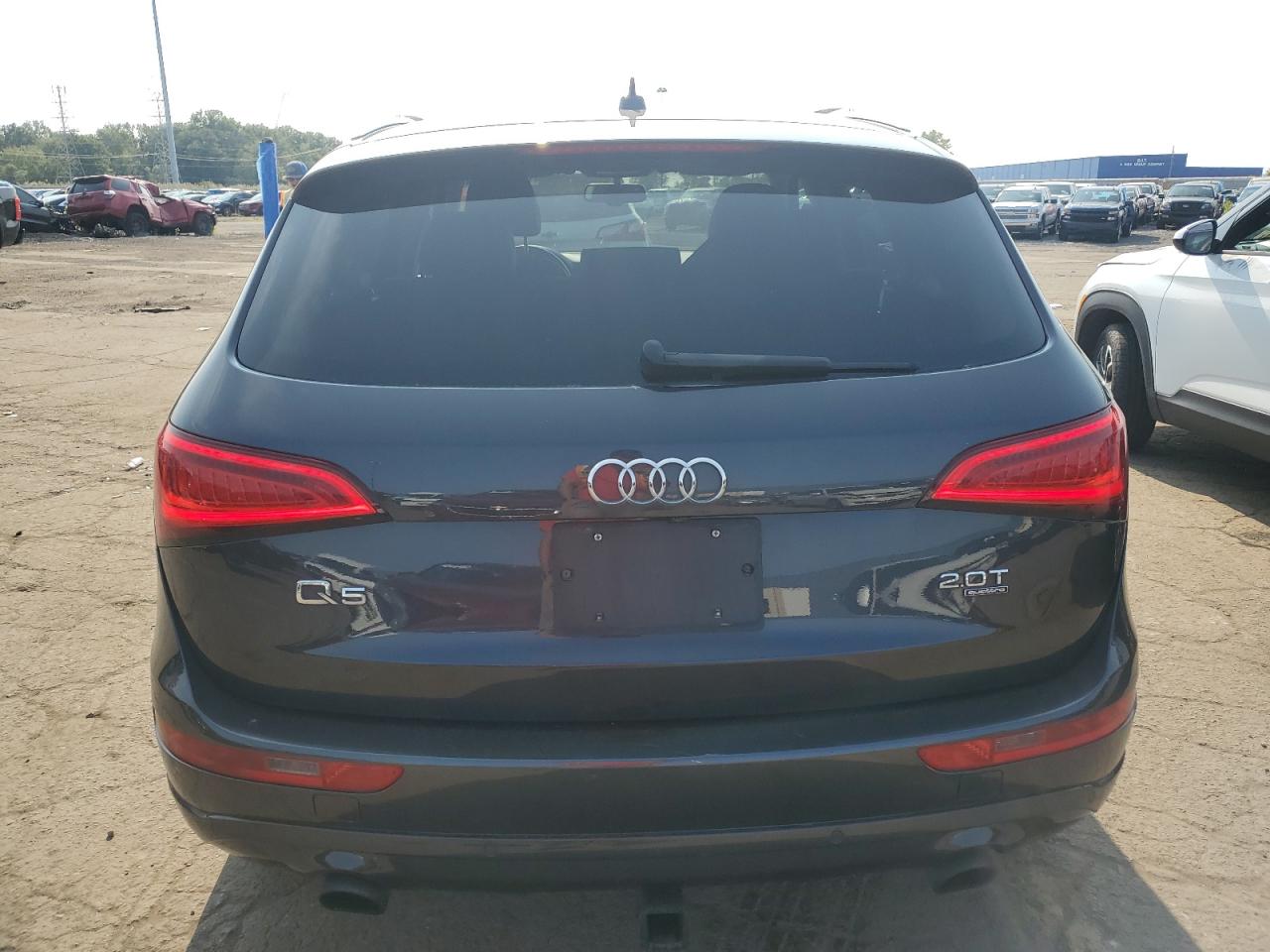 WA1LFAFP5EA024537 2014 Audi Q5 Premium Plus