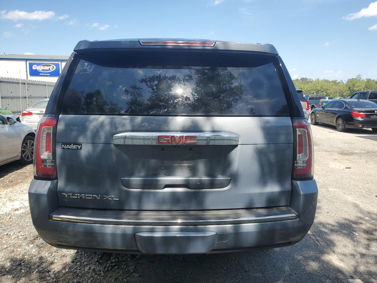 2016 GMC Yukon Xl Denali VIN: 1GKS1HKJ8GR157361 Lot: 73398354