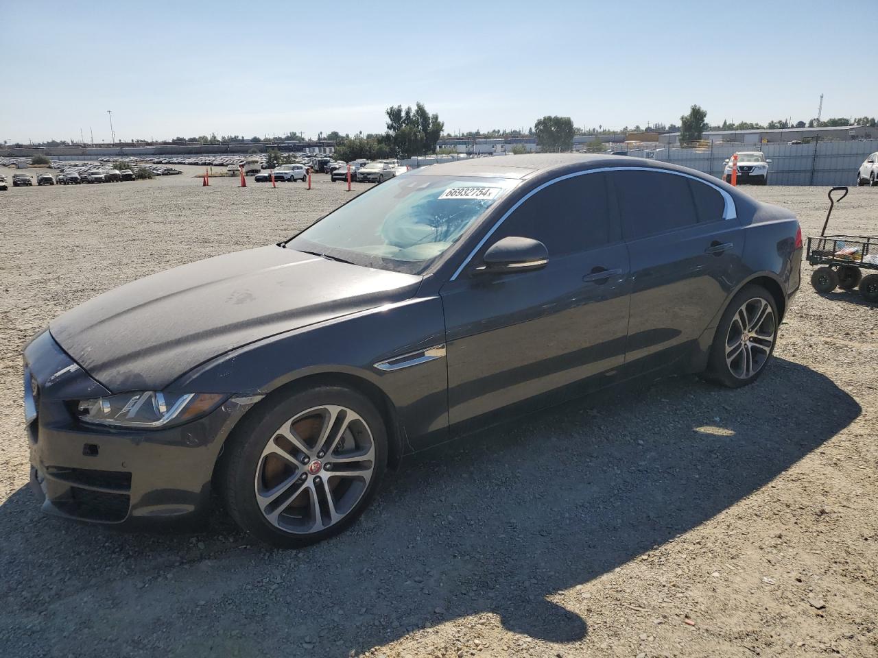 2017 Jaguar Xe Premium VIN: SAJAD4BV5HA972046 Lot: 66932754