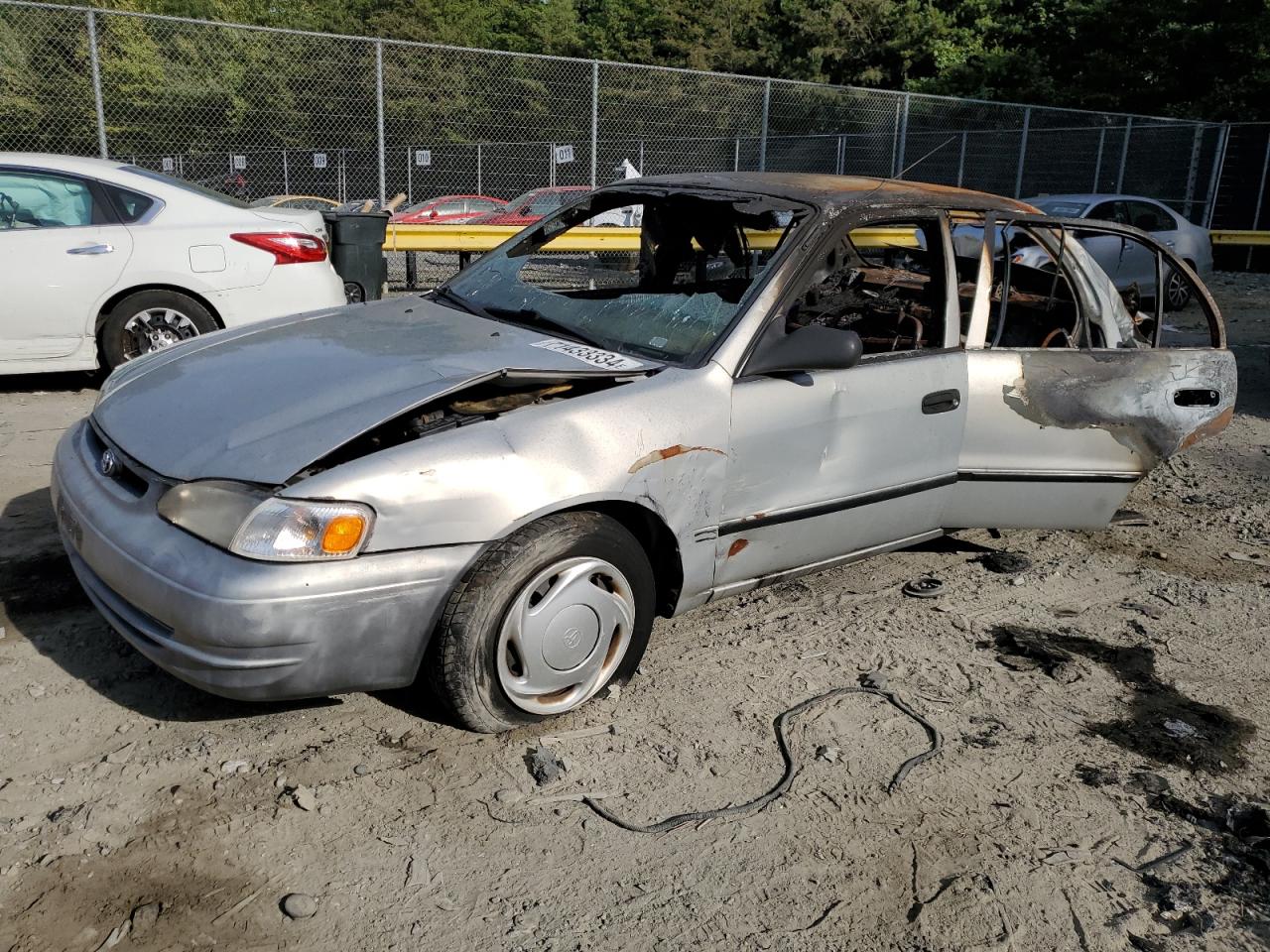 1999 Toyota Corolla Ve for Sale in Waldorf, MD - Burn