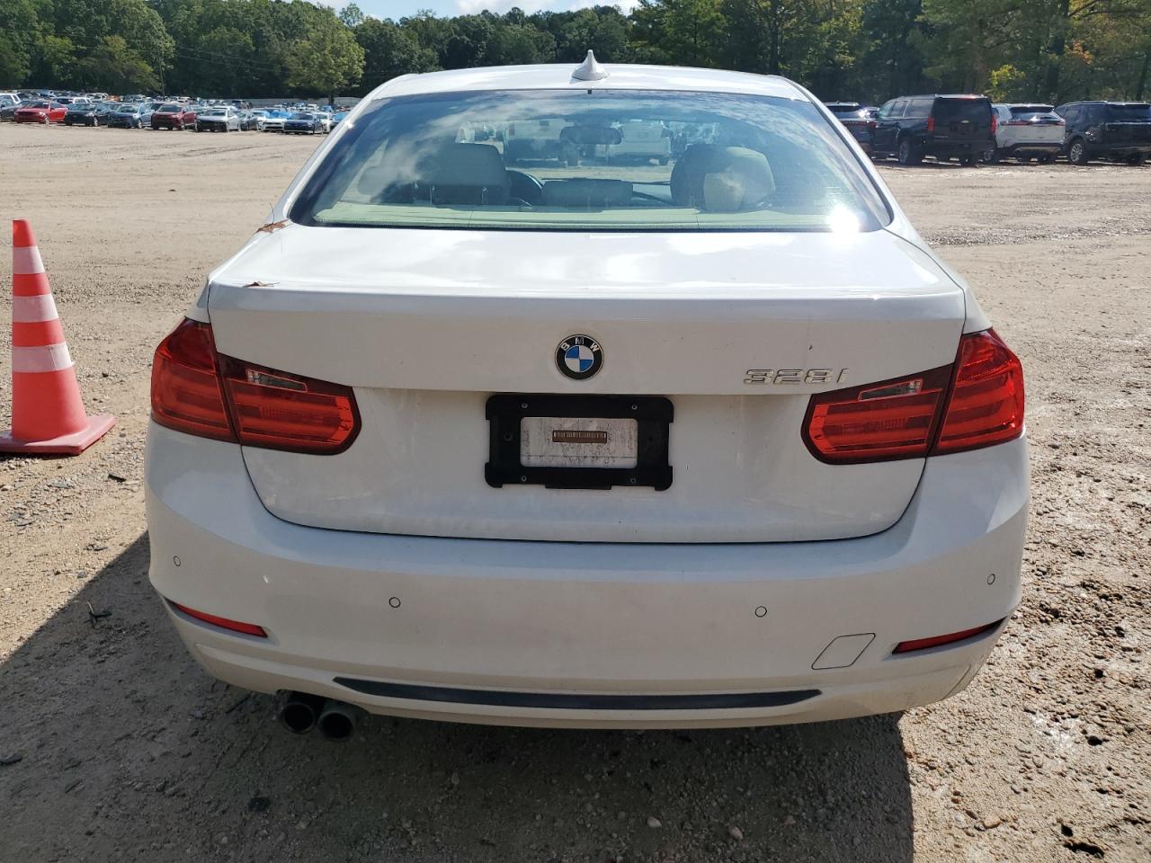 2015 BMW 328 I VIN: WBA3A5G51FNS88256 Lot: 71285904