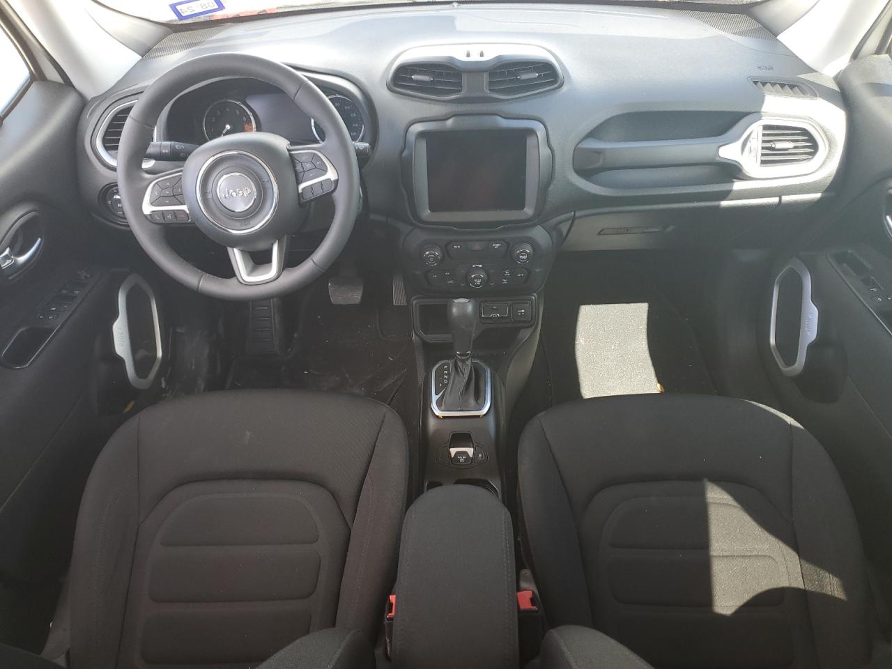 ZACCJABB3JPH05837 2018 Jeep Renegade Latitude