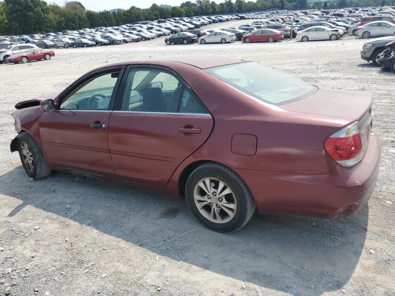 2006 Toyota Camry - Image 2