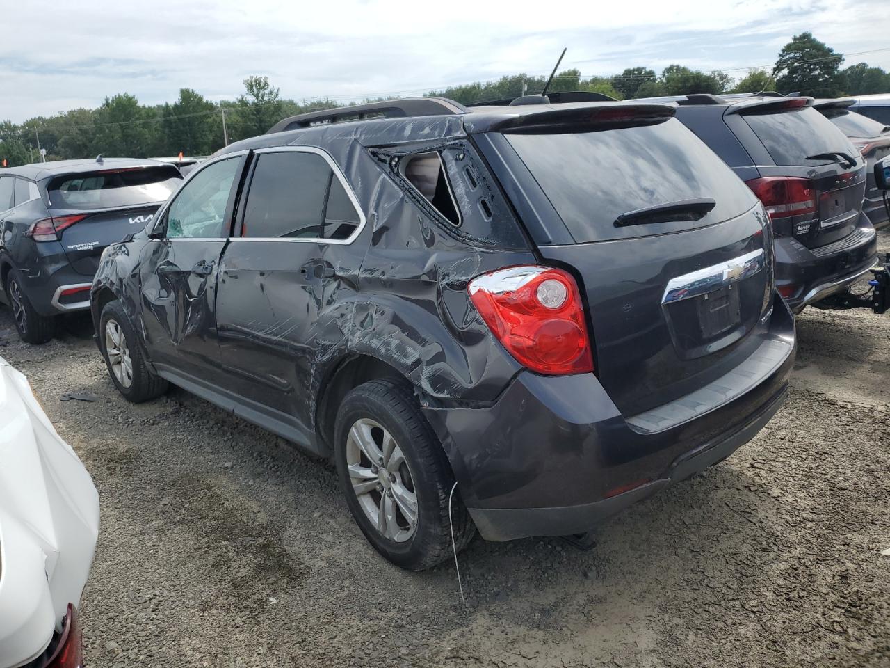 2015 Chevrolet Equinox - Image 2