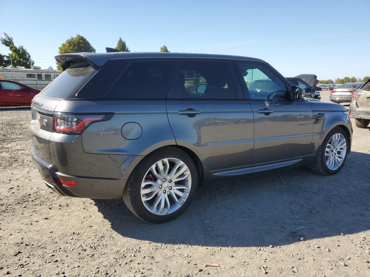 VIN SALWR2RE4KA855588 2019 LAND ROVER RANGEROVER no.3