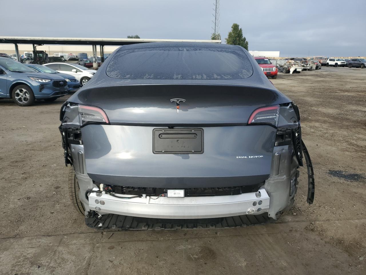 7SAYGDEE3PF832005 2023 Tesla Model Y