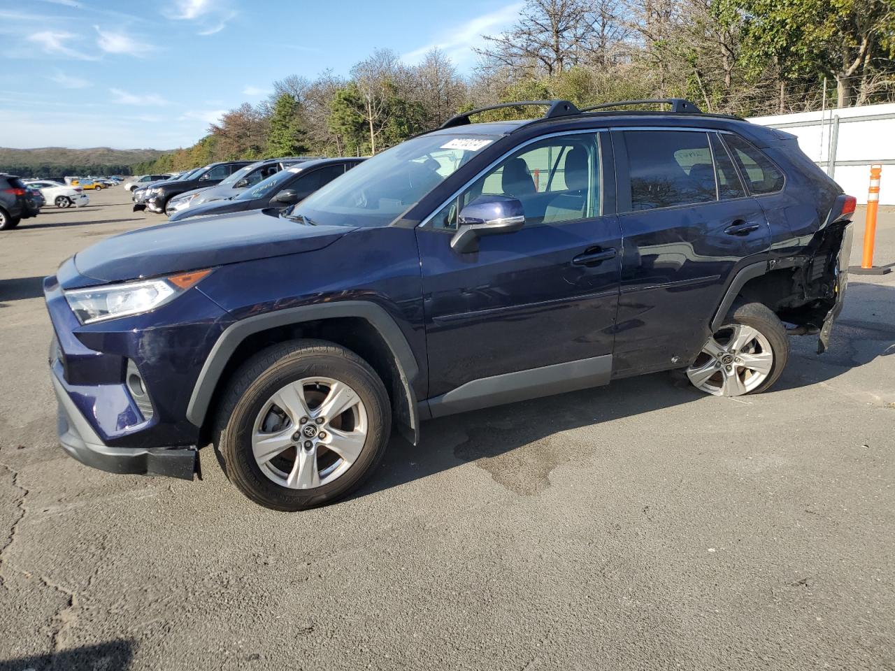 2021 Toyota Rav4 Xle VIN: 2T3P1RFV3MW214677 Lot: 72310374