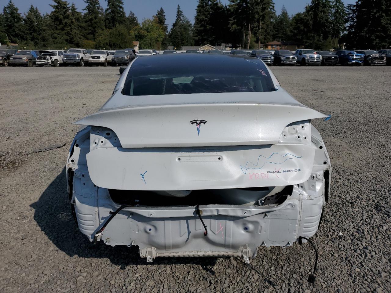 5YJ3E1EB6NF237597 2022 Tesla Model 3