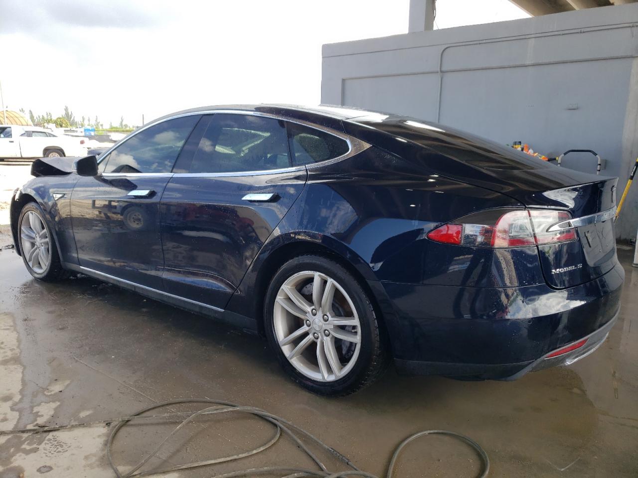 VIN 5YJSA1H10EFP55988 2014 TESLA MODEL S no.2