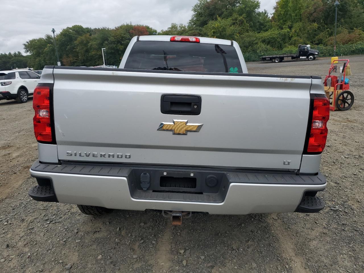 2017 Chevrolet Silverado - Image 6