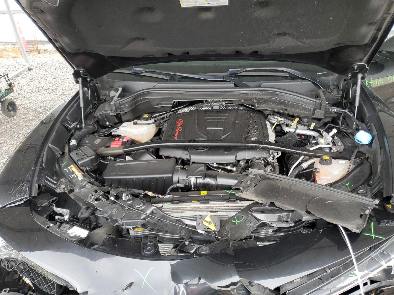 2021 Alfa Romeo Stelvio Ti VIN: ZASPAKBN0M7C99106 Lot: 72137564