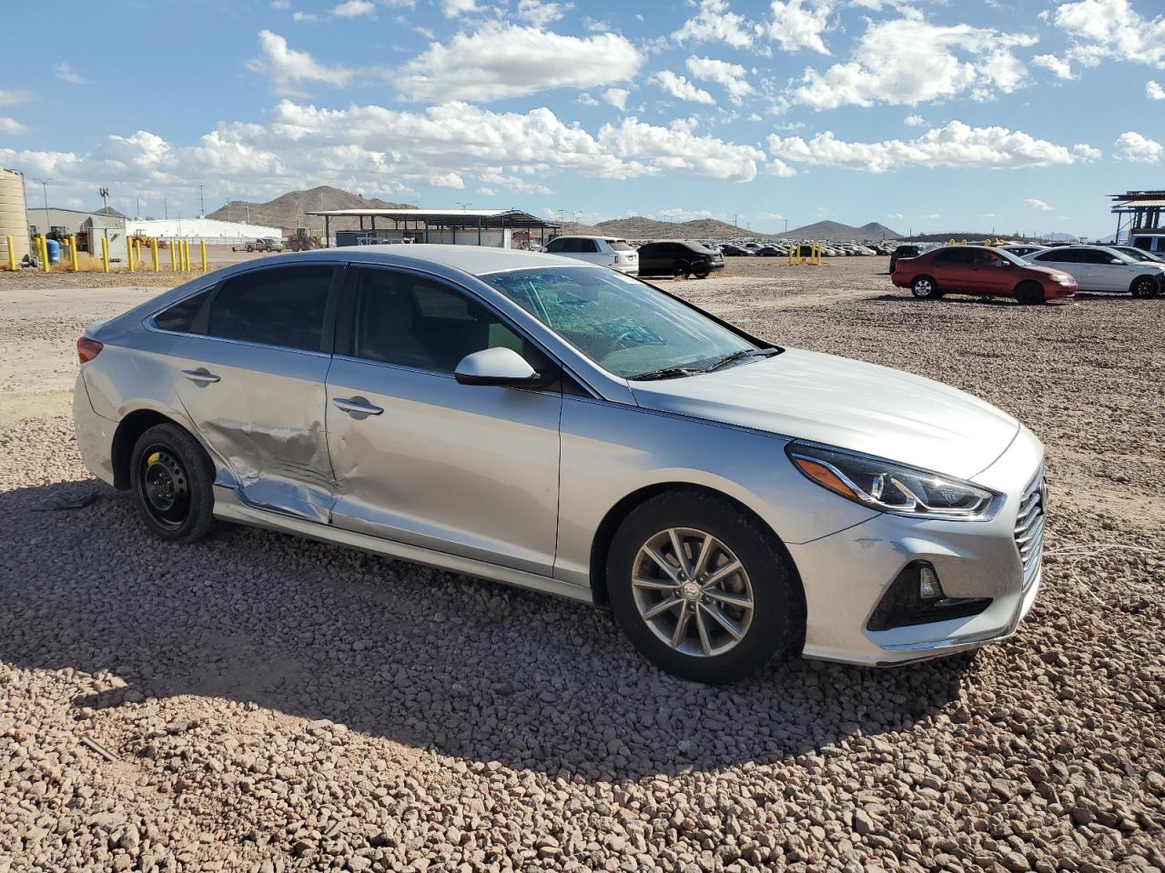 2018 Hyundai Sonata - Image 4
