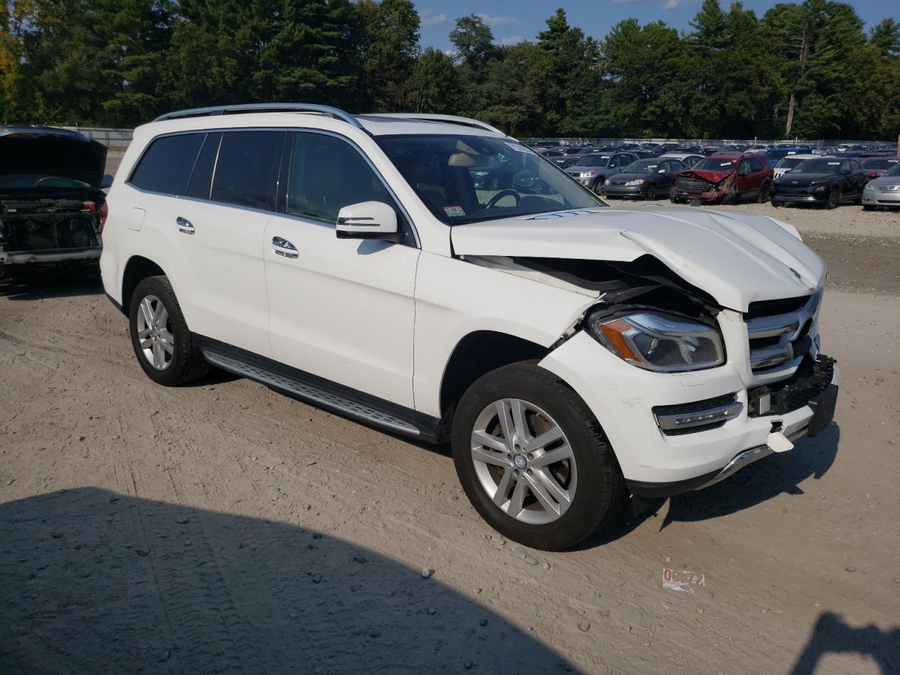 VIN 4JGDF6EE9GA623379 2016 MERCEDES-BENZ GL-CLASS no.4