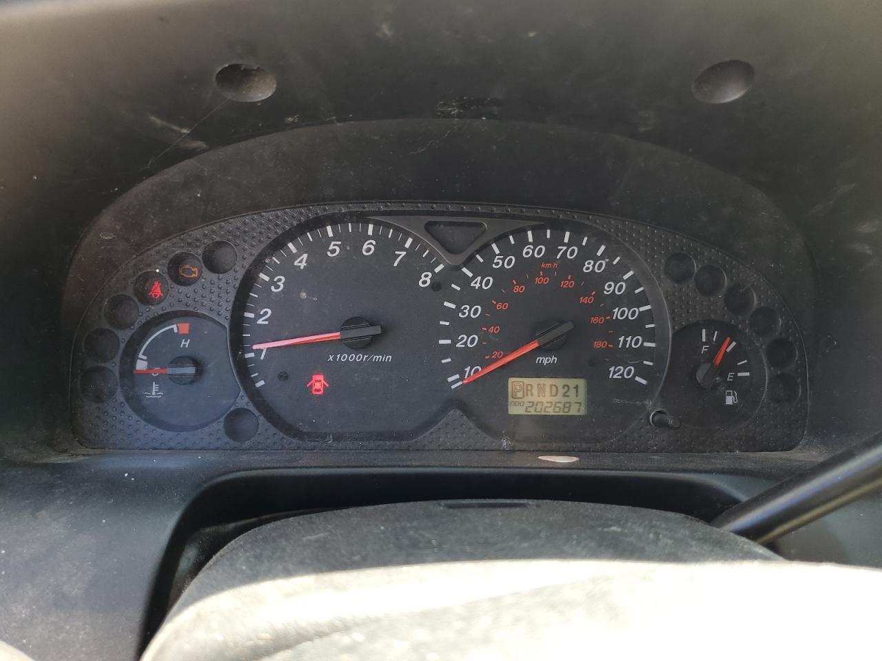 4F2YU09132KM10219 2002 Mazda Tribute Lx