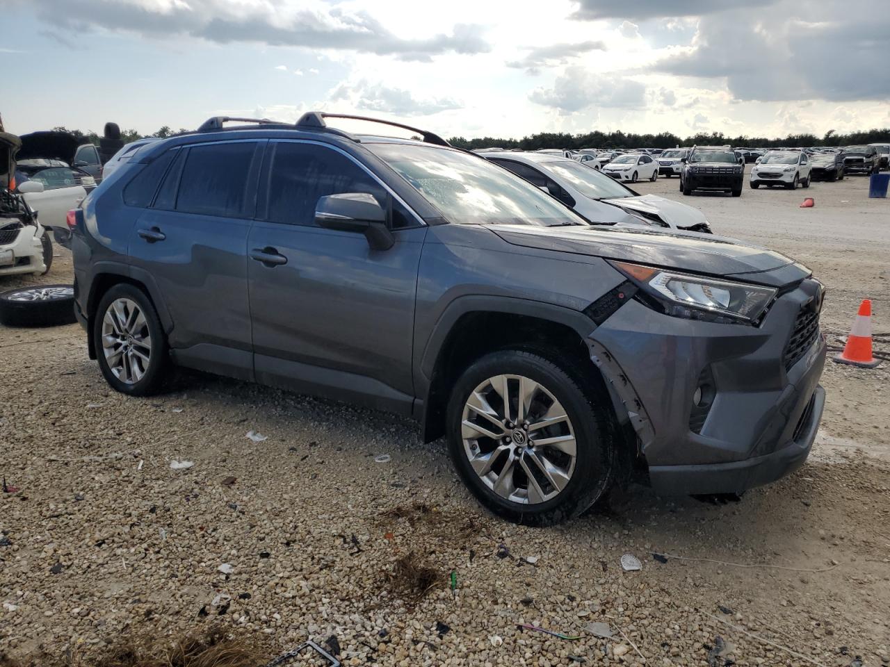 2019 Toyota Rav4 Xle Premium VIN: JTMC1RFV8KD512909 Lot: 71559244