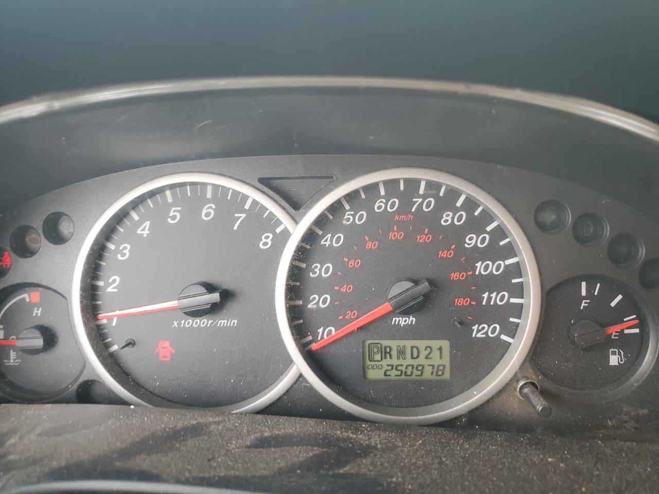 4F2CZ06144KM04030 2004 Mazda Tribute Es