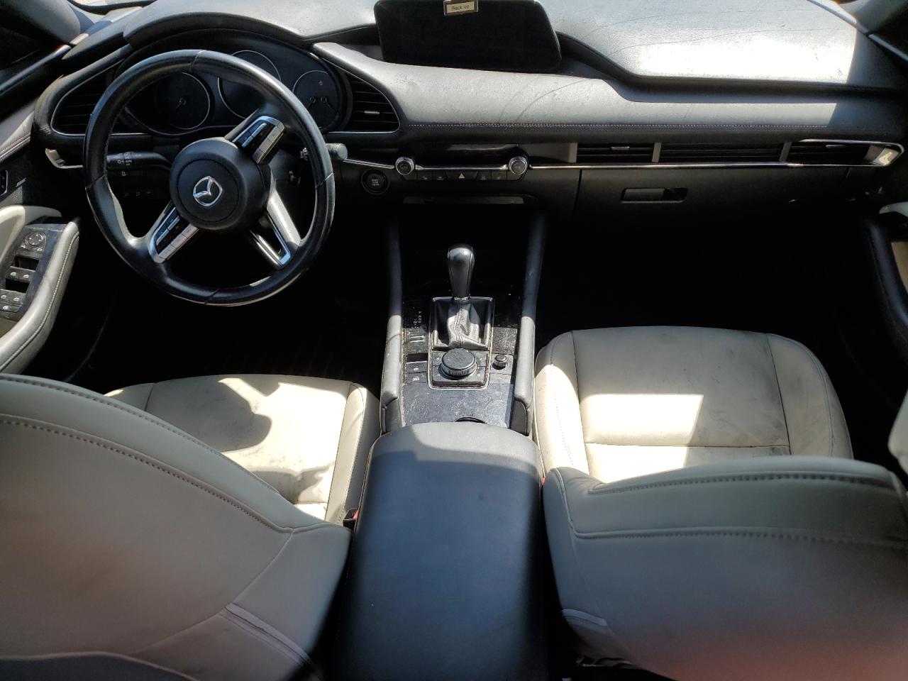 2019 Mazda 3 Preferred VIN: JM1BPAMM9K1134106 Lot: 71805114