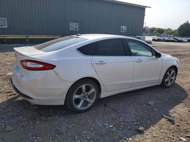 Седаны FORD FUSION 2015 Белы