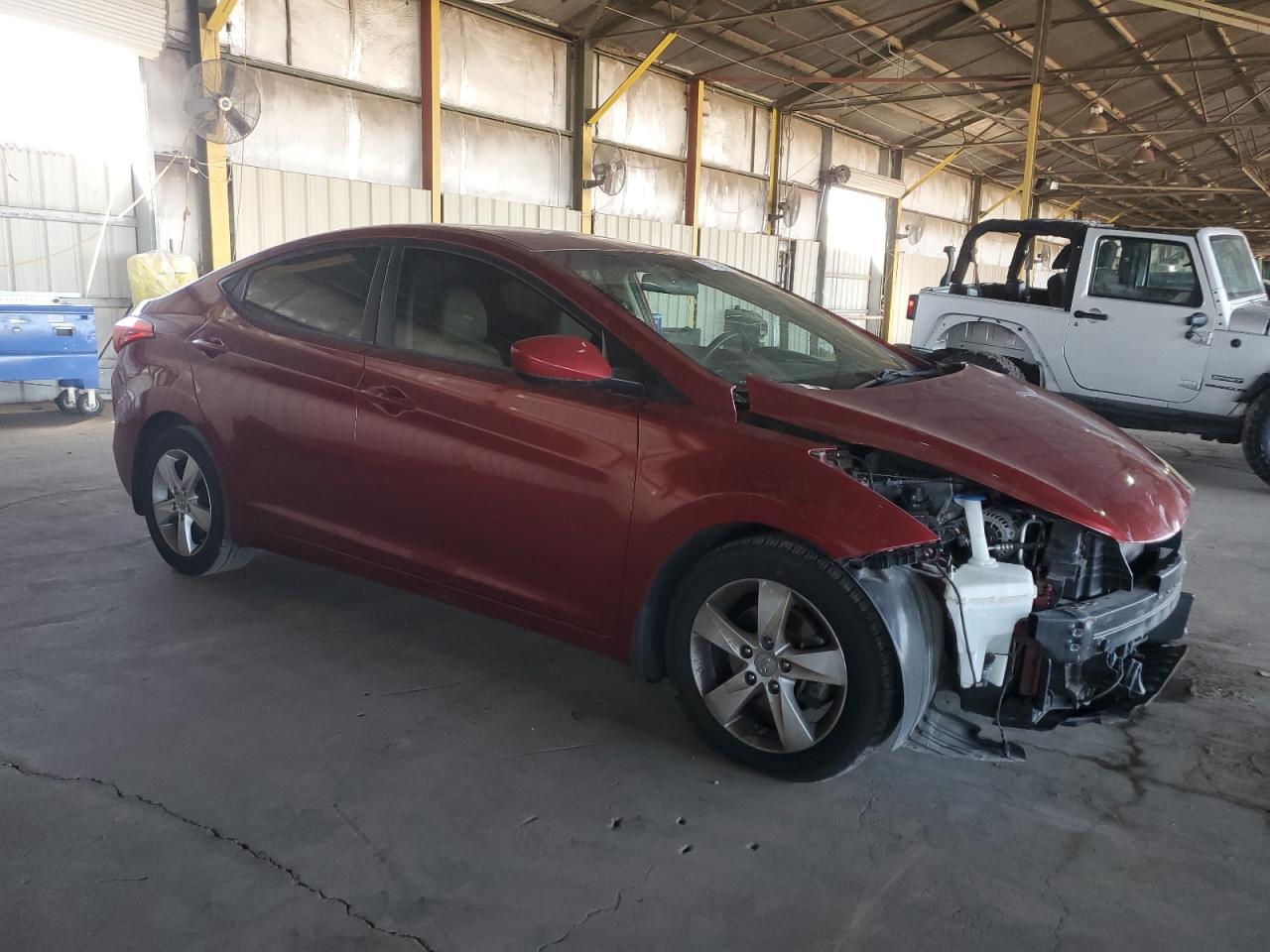 2013 Hyundai Elantra - Image 4