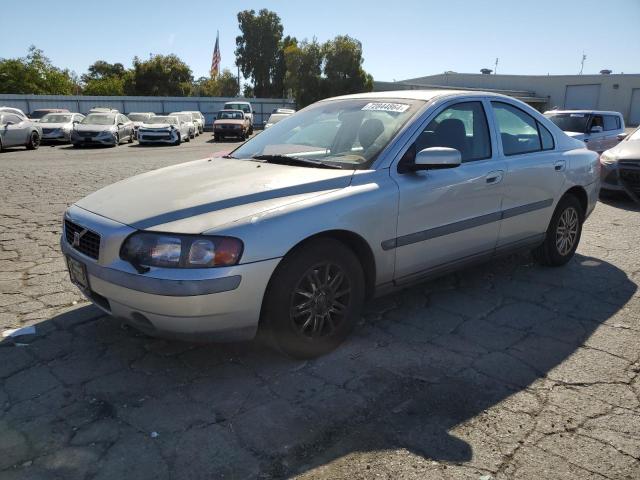 2004 Volvo S60 