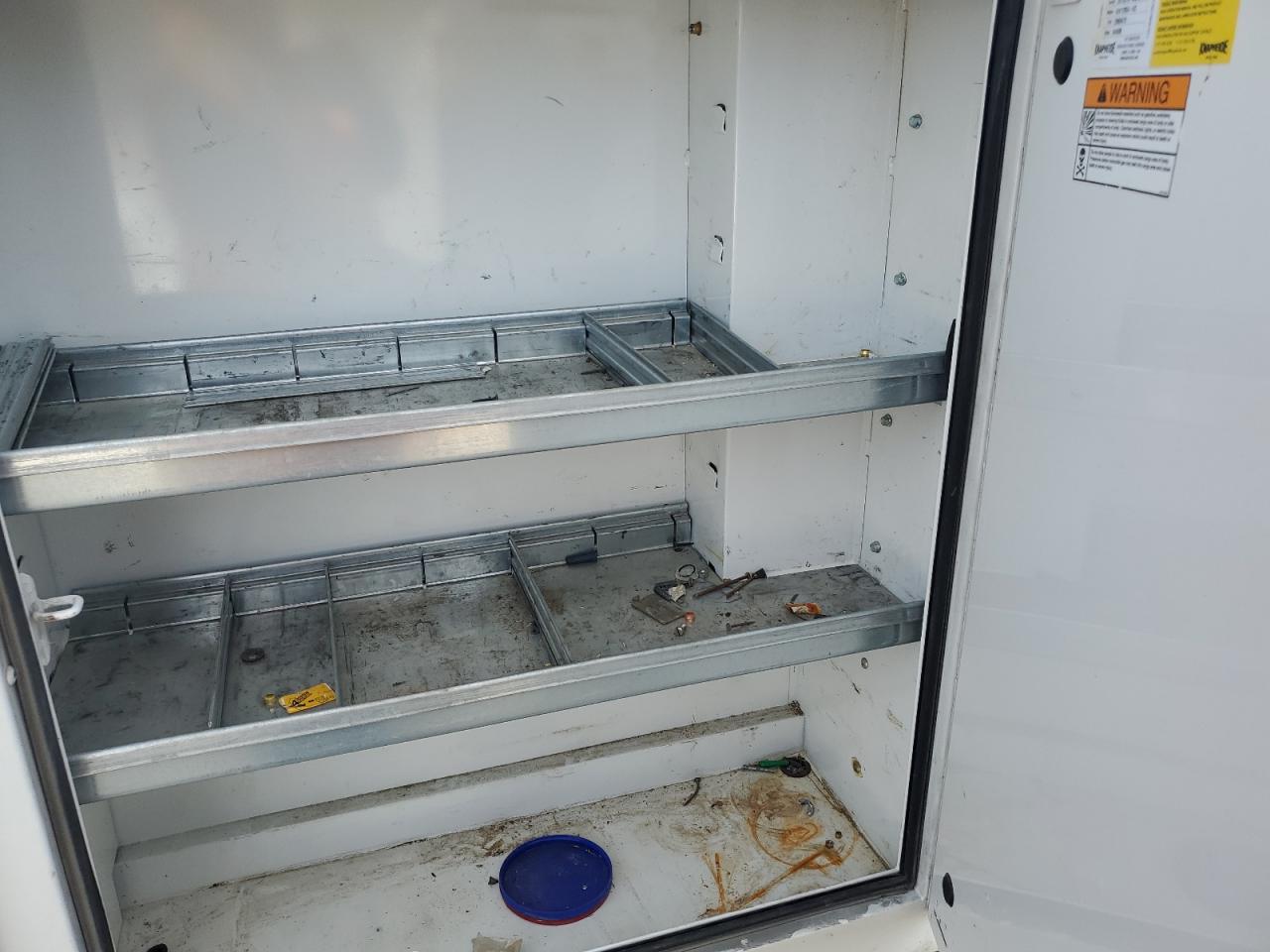 2017 Chevrolet Express - Image 11