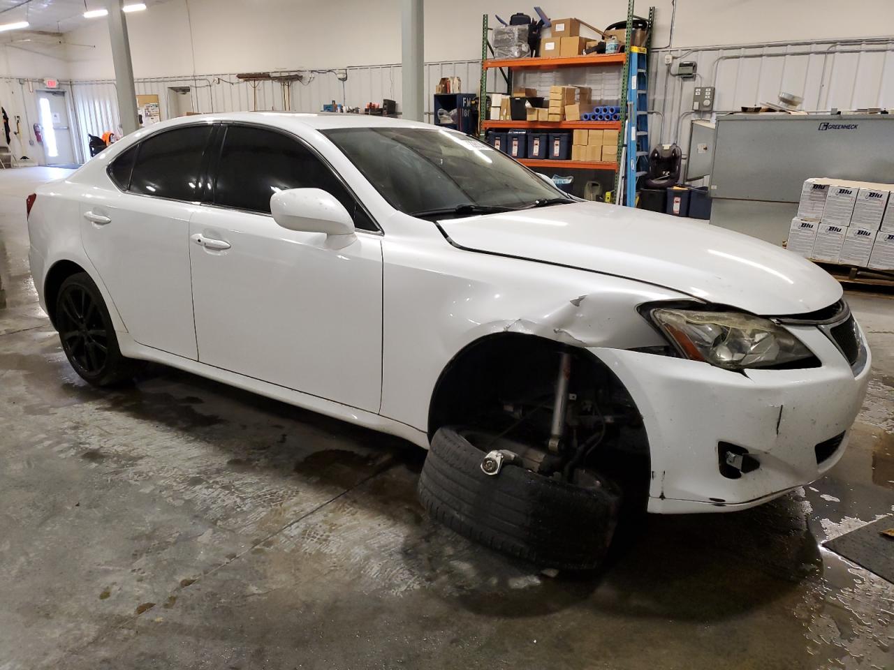 2007 Lexus IS - Image 4