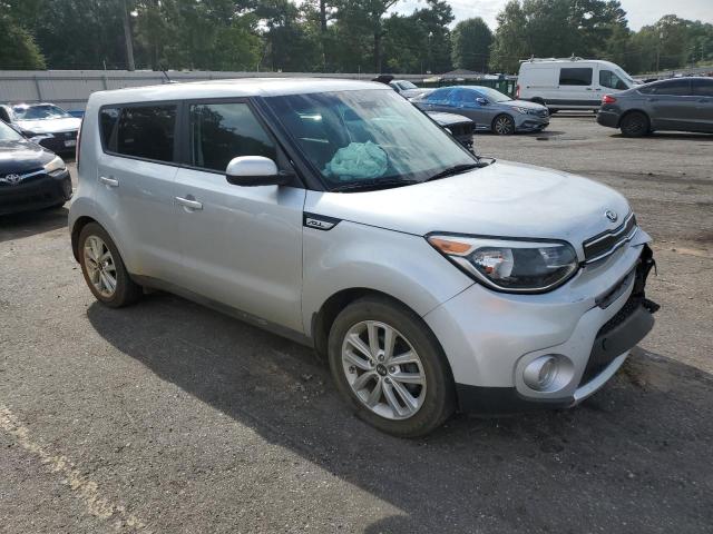  KIA SOUL 2018 Silver