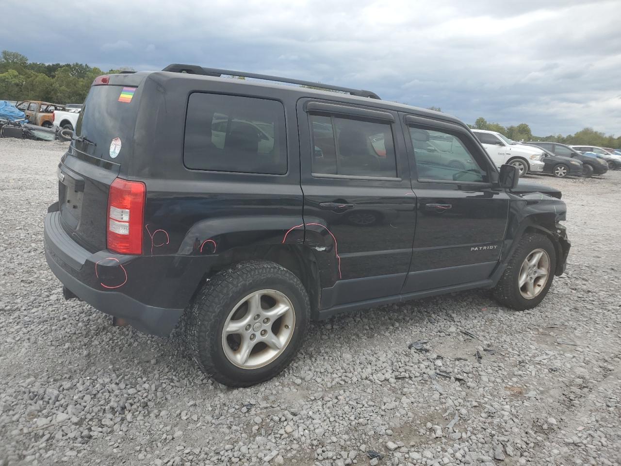 2014 Jeep Liberty (Patriot) - Image 3