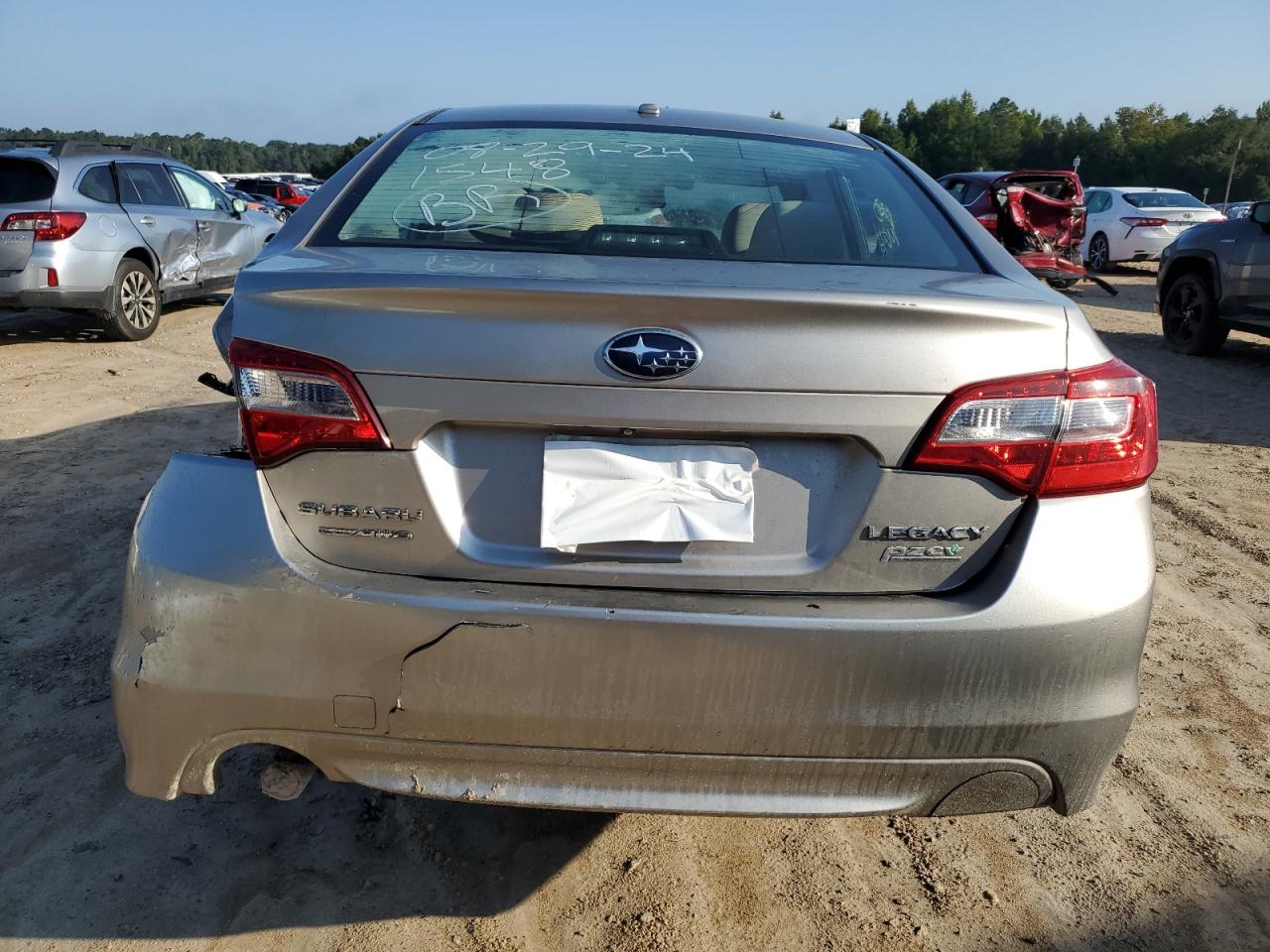 2015 Subaru Legacy 2.5I Premium VIN: 4S3BNAF64F3022957 Lot: 71434864