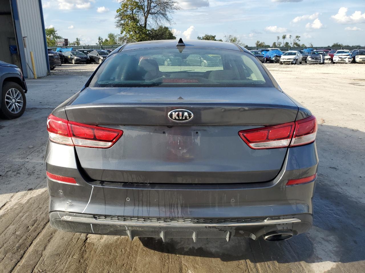 5XXGT4L37LG383280 2020 Kia Optima Lx