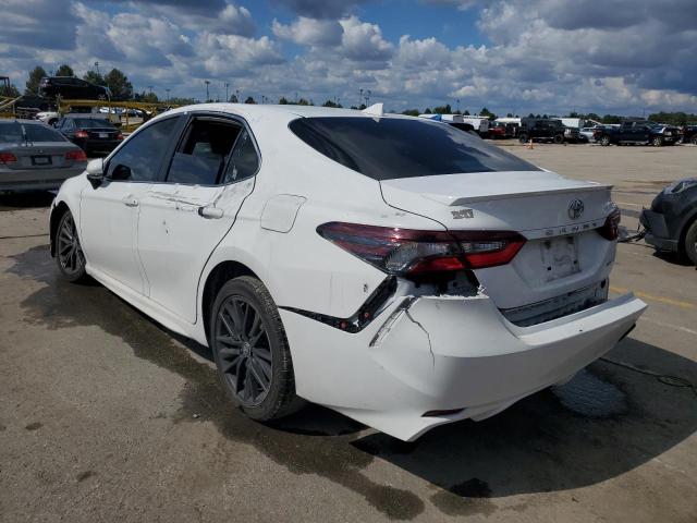 4T1G11AK3MU583899 Toyota Camry SE 2