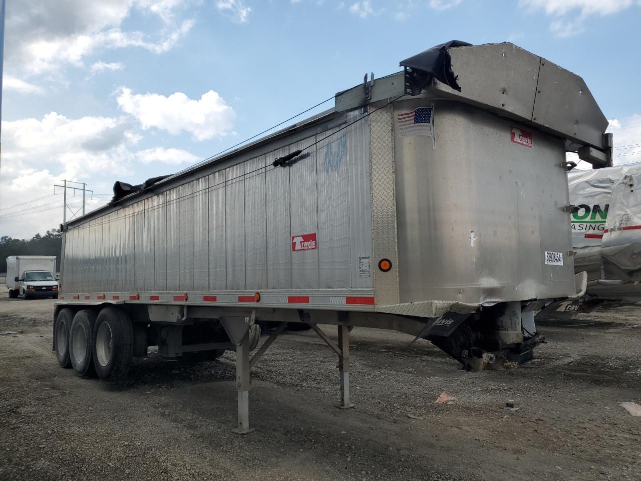 2022 Travis Trailer for Sale in Greenwell Springs, LA - Undercarriage