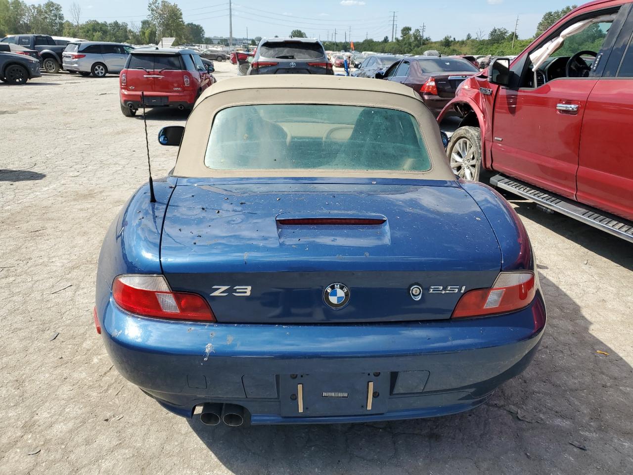 WBACN33421LM01058 2001 BMW Z3 2.5