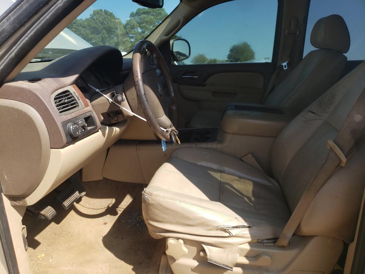 2011 Chevrolet Tahoe C1500 Ls VIN: 1GNSCAE09BR205241 Lot: 85248484