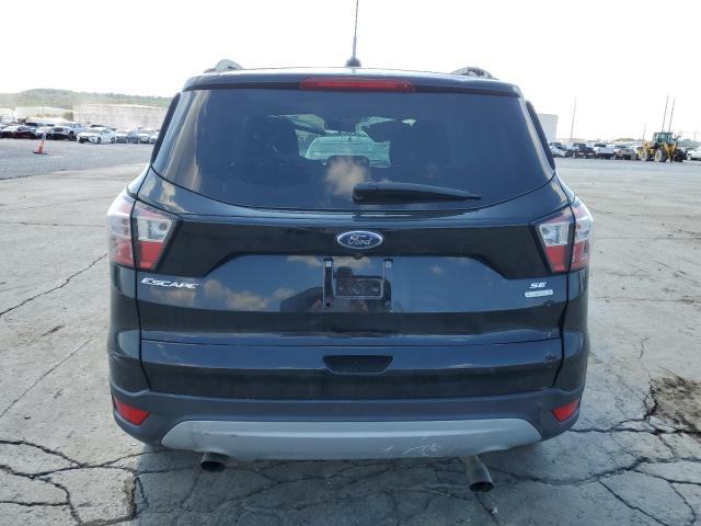  FORD ESCAPE 2018 Czarny