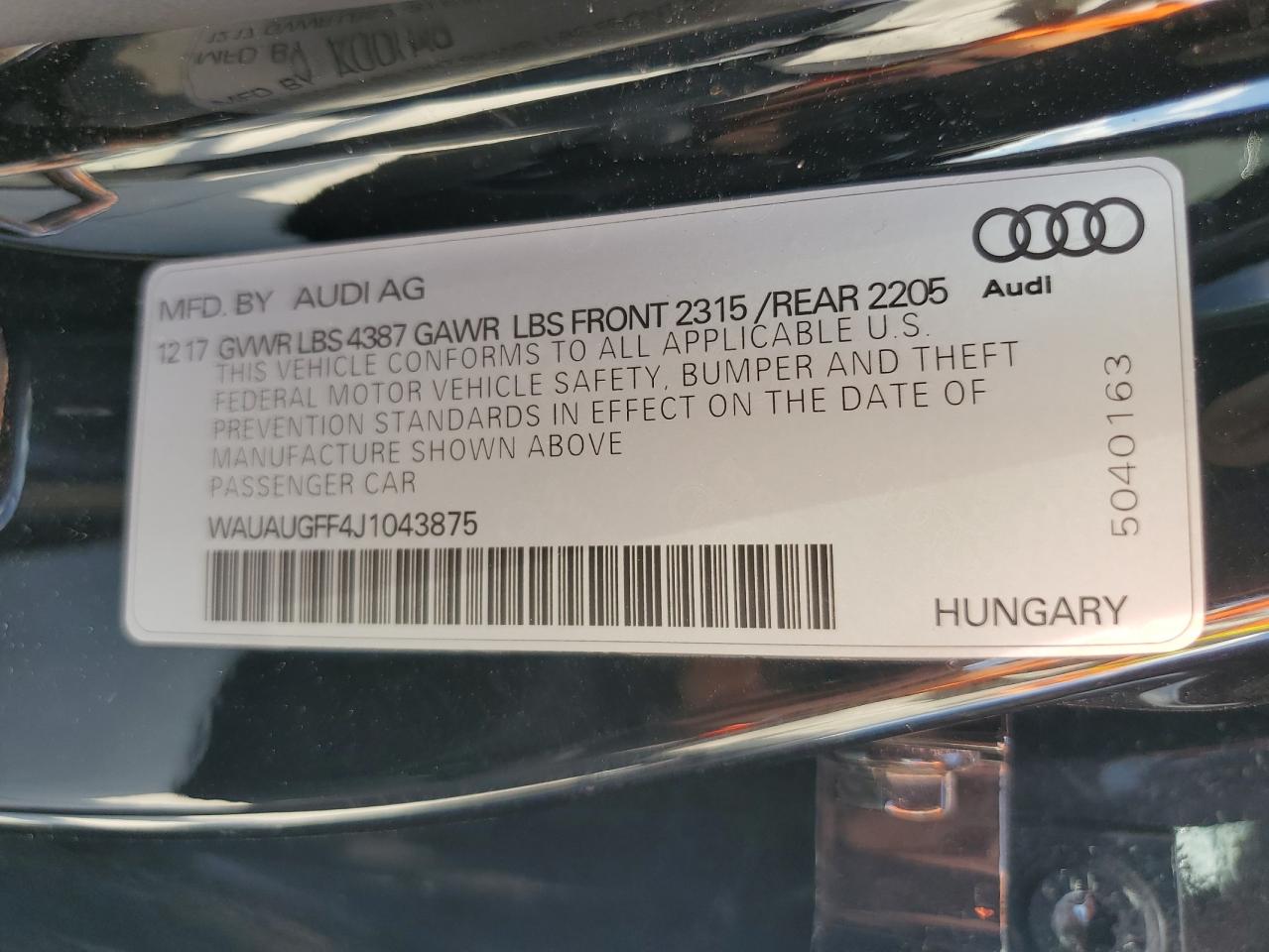 2018 Audi A3 Premium VIN: WAUAUGFF4J1043875 Lot: 71975904