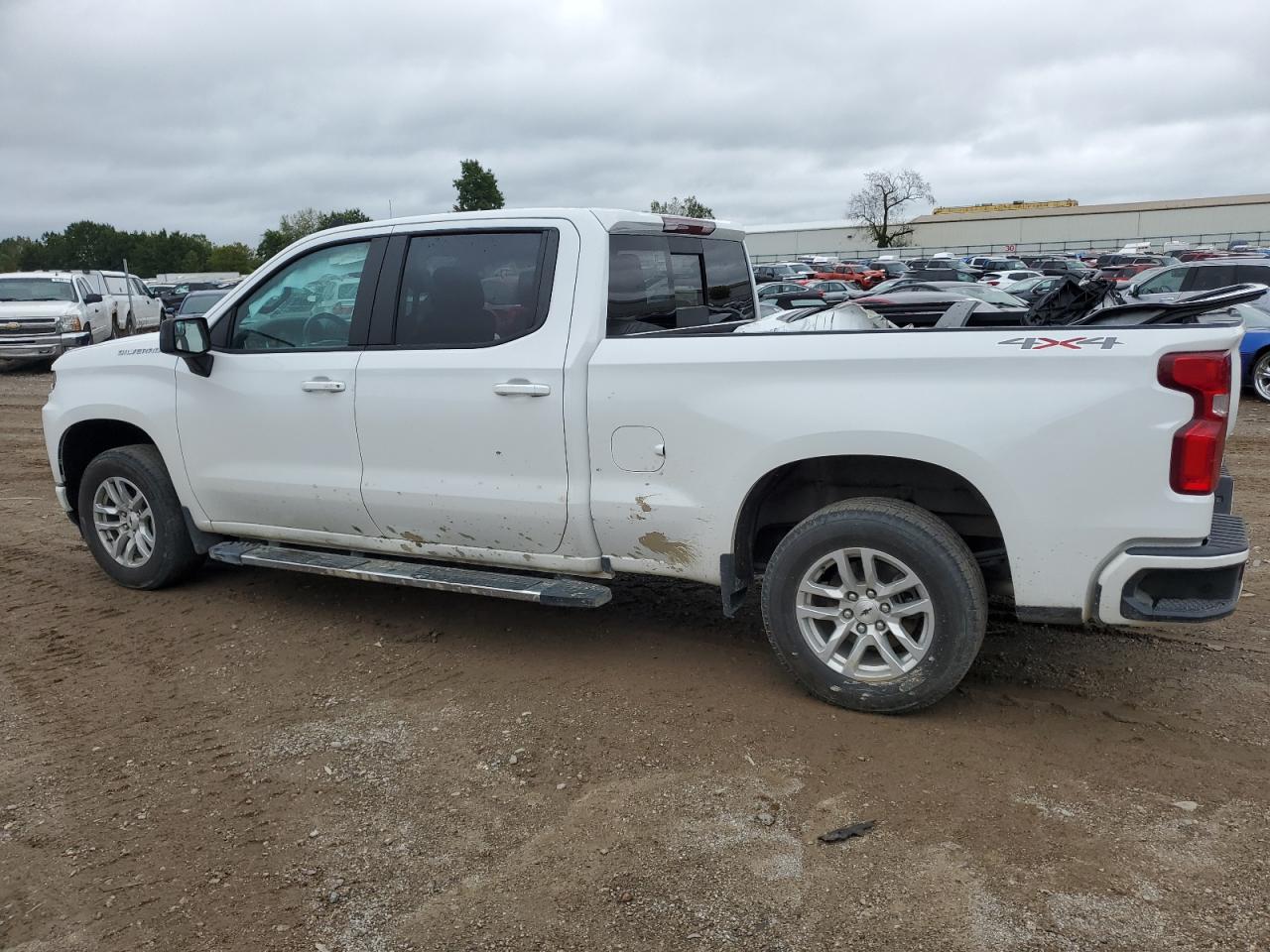 2021 Chevrolet Silverado - Image 2