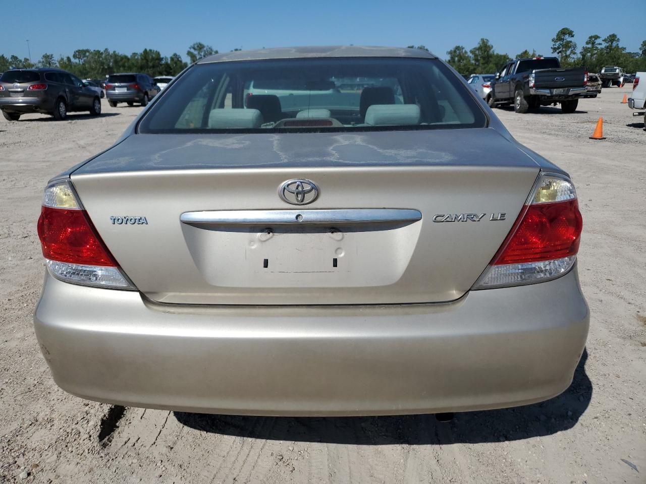 4T1BE32K75U567294 2005 Toyota Camry Le