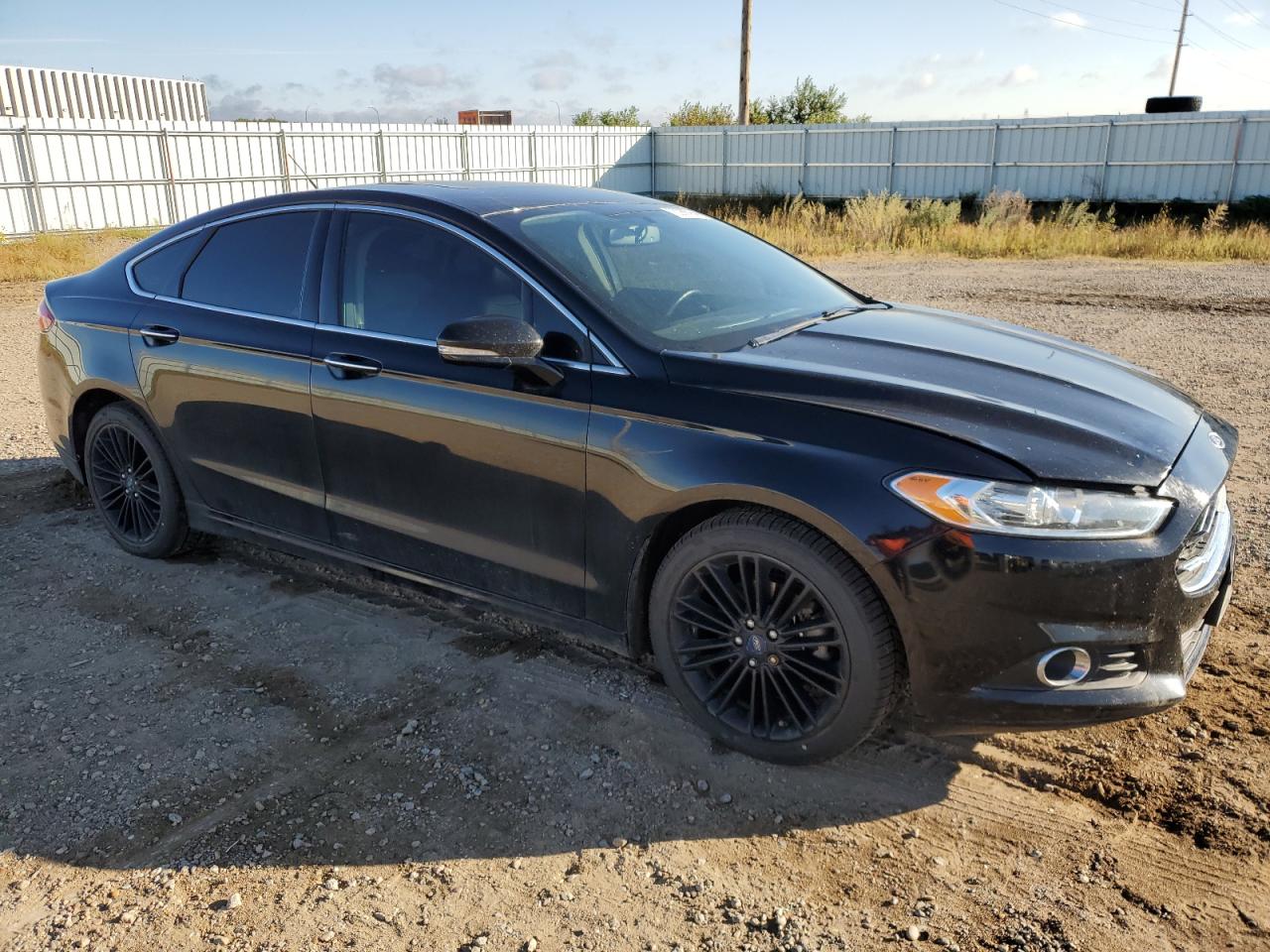 VIN 3FA6P0HD3GR301049 2016 FORD FUSION no.4