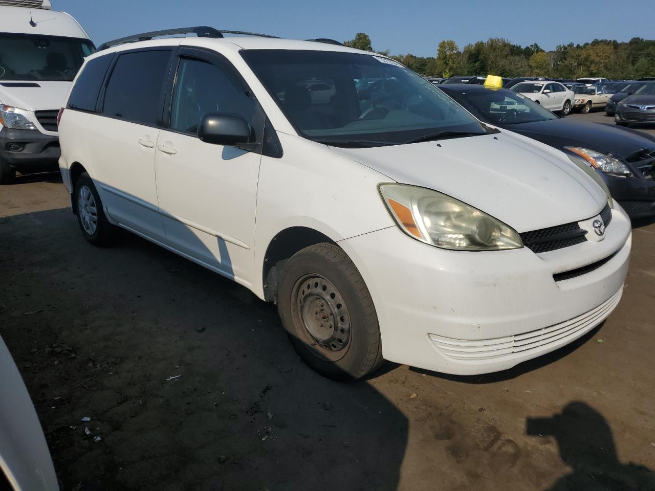 2004 Toyota Sienna - Image 4
