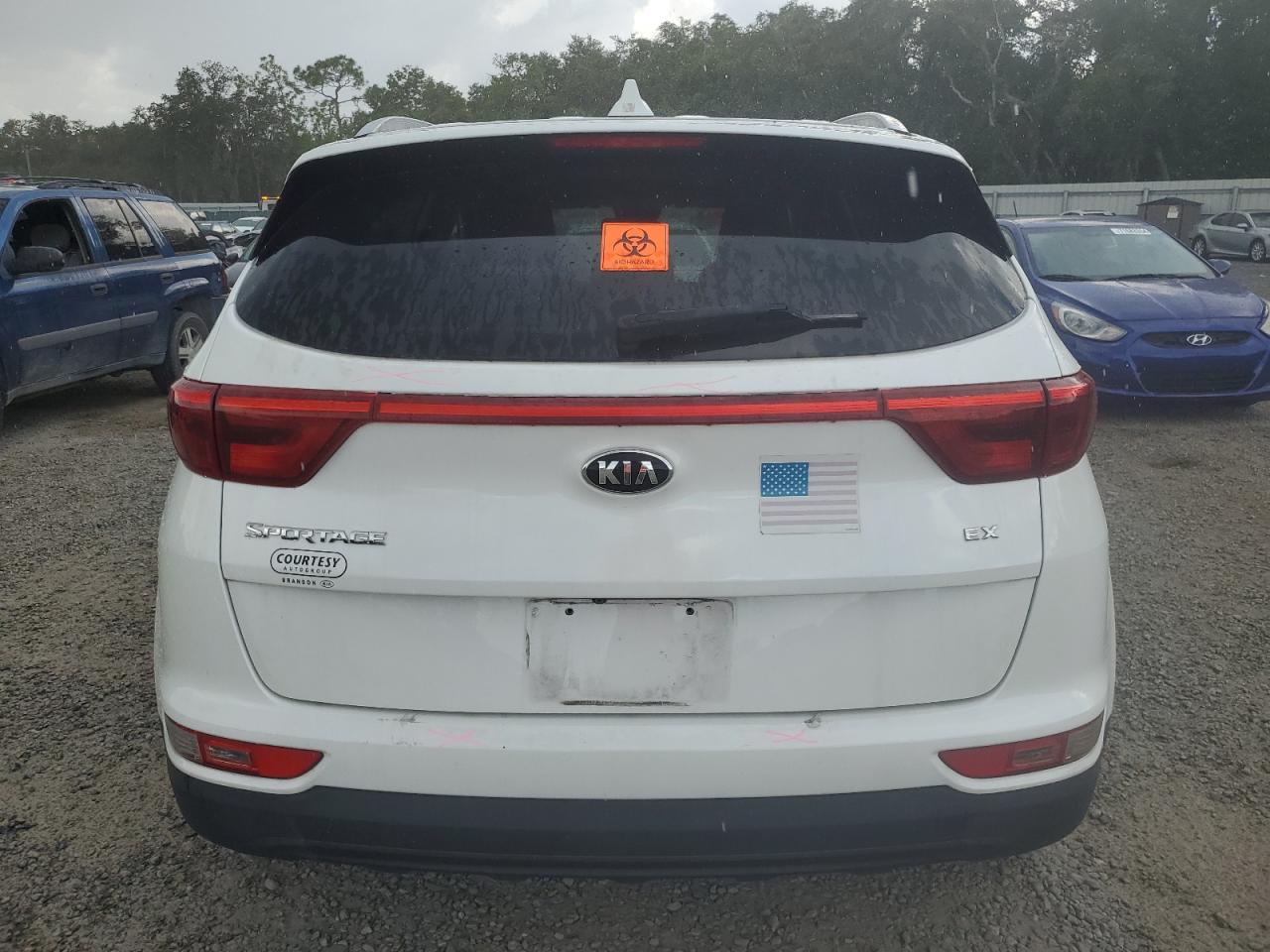 KNDPN3AC8H7075820 2017 Kia Sportage Ex