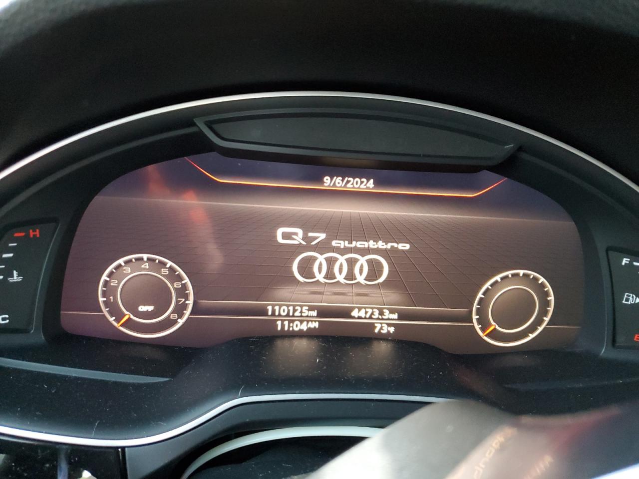 WA1VAAF72HD002487 2017 Audi Q7 Prestige