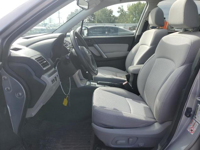  SUBARU FORESTER 2016 Серебристый
