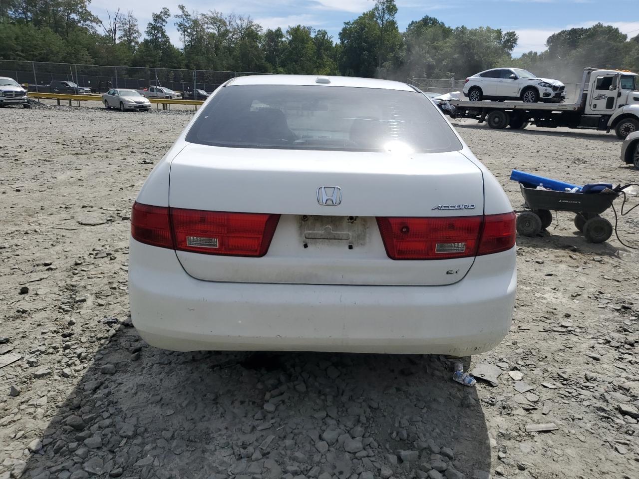 1HGCM56805A010798 2005 Honda Accord Ex